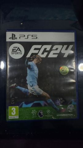 لعبة FC24 للبيع