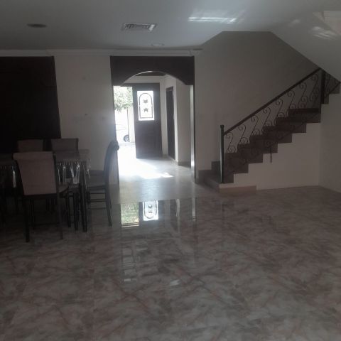 Semi furnished  compound villa   for rent at Salmanyia 