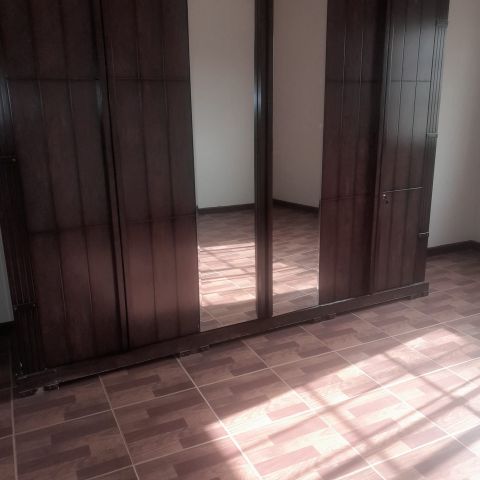 Semi furnished  compound villa   for rent at Salmanyia  4