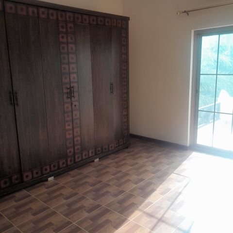 Semi furnished  compound villa   for rent at Salmanyia  6