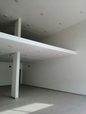 Showroom for rent at Salmabad excelent location 