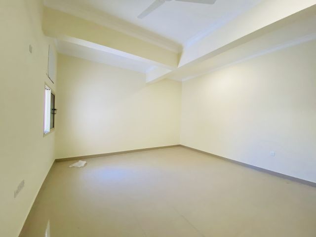 للبيع/للإيجار شقة في الحد قريبة من لولو هايبر ماركت