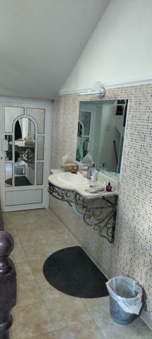 #ForRent: Residential or commercial villa in Qalali area, suitabl 4