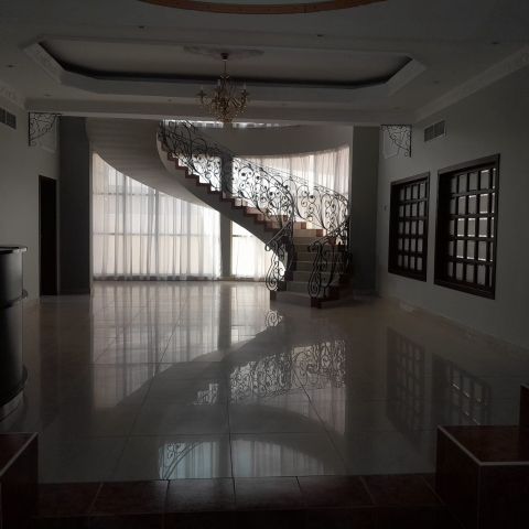 #For rent, a commercial villa in the Seef area. The villa is suit 2
