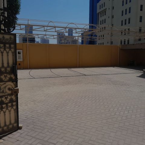 #For rent, a commercial villa in the Seef area. The villa is suit 4