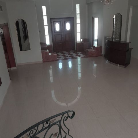 #For rent, a commercial villa in the Seef area. The villa is suit 6