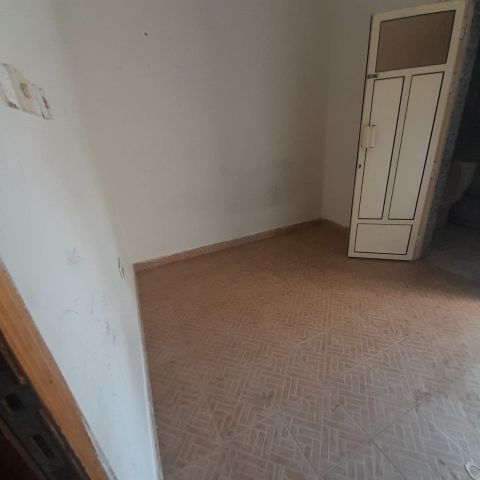 Commercial flat for rent at East Riffa   4
