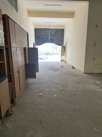 Commercial workshop for rent in hamala 200sqm 8