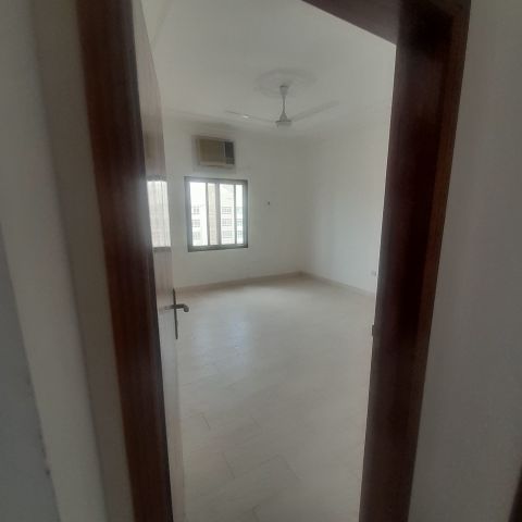 #ForRent: 3-bedroom office apartment in Al-Hawra area, on Exhibit 9