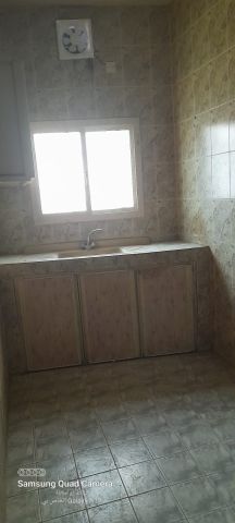  Commercial flat for rent at Riffa Bukawarah  2