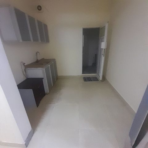 Studio for rent in ras ruman area near diplomatic area 