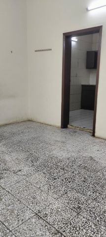 Semi furnished flat for rent at Ras Rumman   5