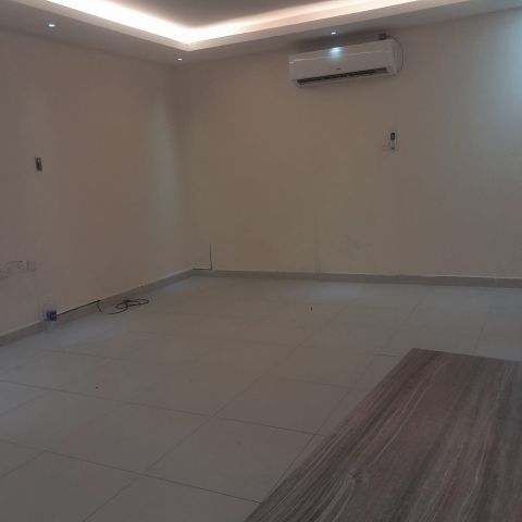 #ForRent: Semi-furnished 2-bedroom apartment for rent in Tubli, b