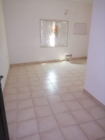 Spacious flat for rent in sanad area ,3bedrooms 9