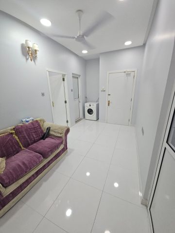 Semi furnished Flat for rent in budaiya 