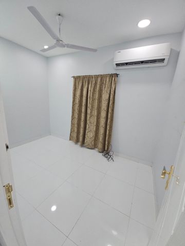 Semi furnished Flat for rent in budaiya  3