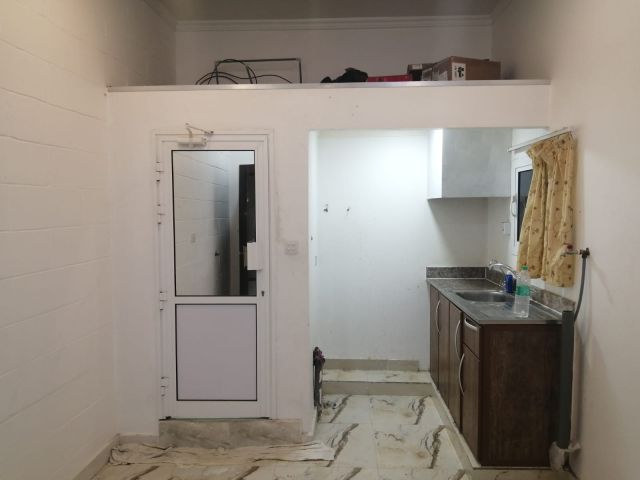 Semi furnished studio flat for rent at Karbabad Seef area  4