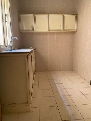 #For Rent: Apartments in Hoora, near Zainal Market (electricity i 3